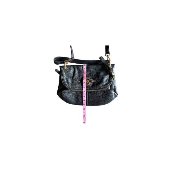 Michael Kors Black Textured Leather Stockard Bag - Picture 10 of 16